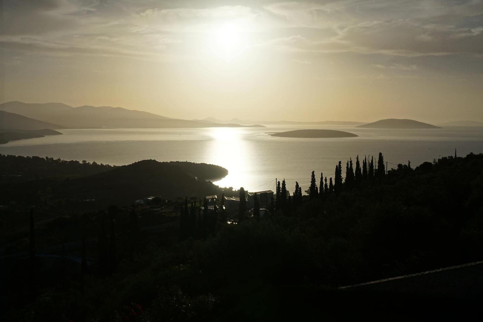 Villa Artemis Nafplion โตโล ภายนอก รูปภาพ